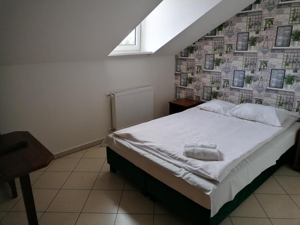 Pensjonat Telimena Hotel Zwierzyniec Luaran gambar
